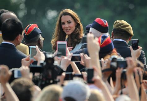 Leaked photographs of Kate Middleton upset ‘very。